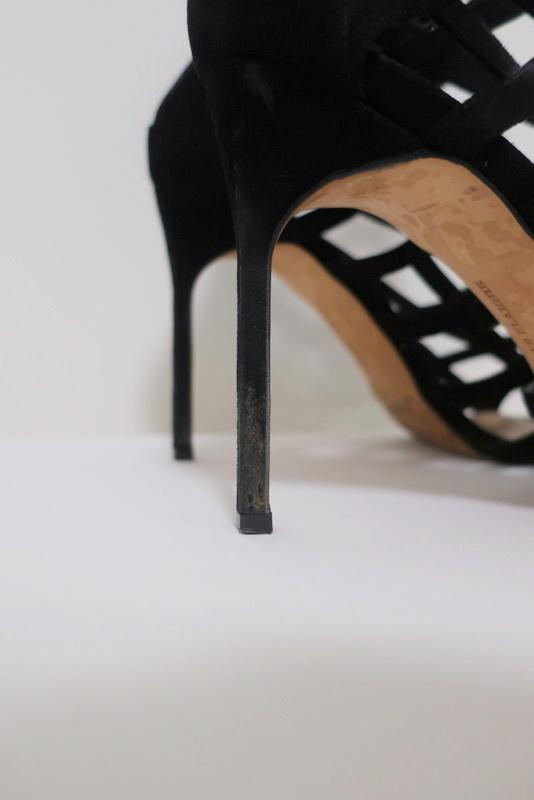 Manolo Blahnik Vagibuzip Cage Booties Black Cutout Suede Size 40.5 Open Toe Heel available at CelebrityOwned.com img_2
