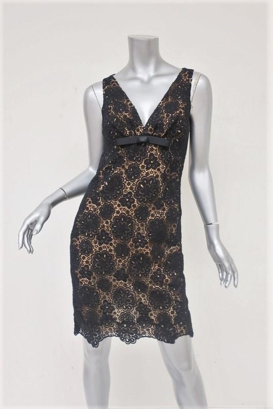 Michael Kors Collection Dress Black Crochet Lace Size 4 Sleeveless V-Neck Mini available at CelebrityOwned.com img_2