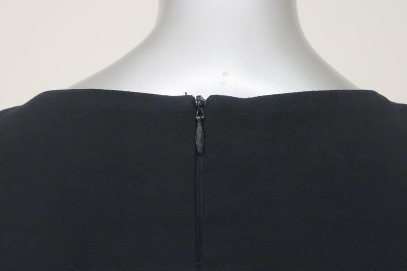 Michael Kors Sleeveless Dress Navy Wool-Blend Size 4 V-Neck Front Pocket Mini available at CelebrityOwned.com img_7