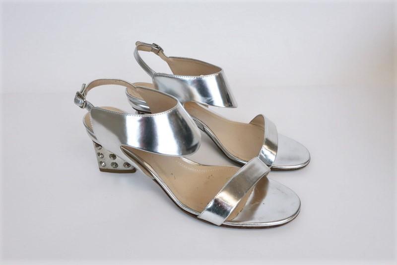 Nicholas Kirkwood Studded Heel Sandals Silver Metallic Leather Size 38