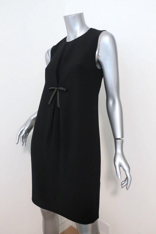 No. 21 Bow Detail Dress Black Crepe Size 40 Sleeveless Shift available at CelebrityOwned.com img_2