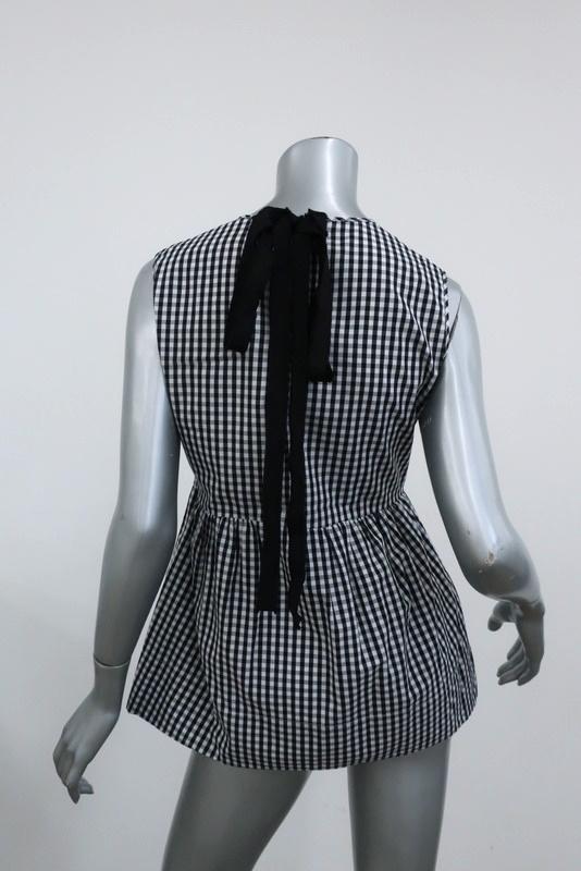 No. 21 Crystal Bird Peplum Top Black &amp; White Gingham Size 40 Sleeveless Blouse available at CelebrityOwned.com img_8