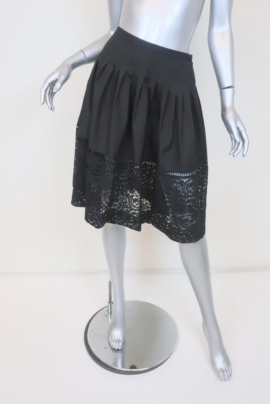 No. 21 Lace-Hem Flared Skirt Black Pleated Cotton Size 40 NEW available at CelebrityOwned.com img_1