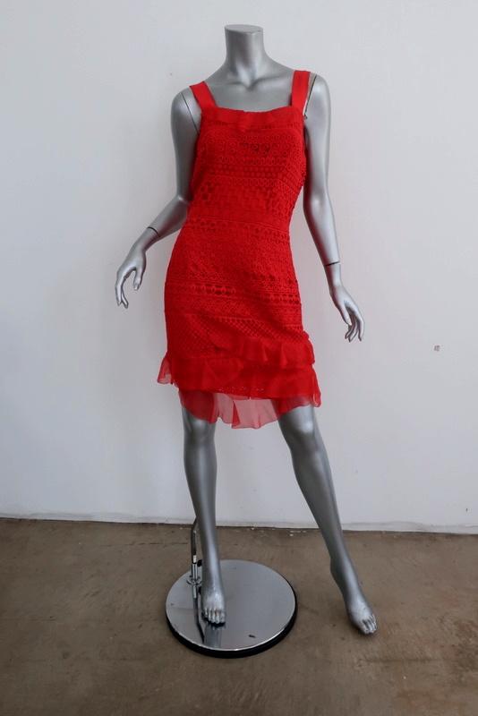 Oscar de la Renta Dress Red Organza-Trim Guipure Lace Size 4 Sleeveles Celebrity Owned Oscar de la Renta Dress Red Organza-Trim Guipure Lace Size 4 Sleeveles Celebrity Owned
