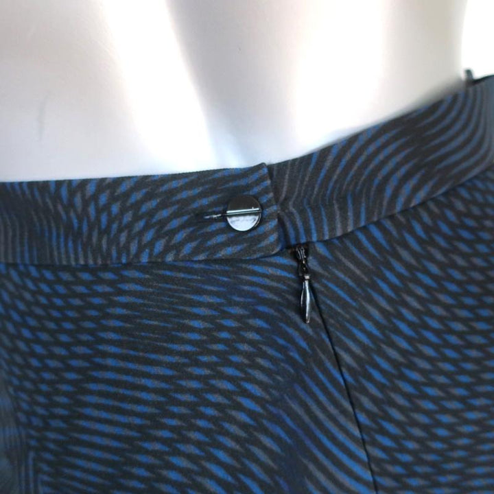 Peter Pilotto Skirt Blue/Green Printed Stretch Crepe Size US 4 NEW available at CelebrityOwned.com img_5