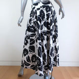 Piazza Sempione A-Line Midi Skirt Black/White Floral Print Cotton Size 42 available at CelebrityOwned.com img_5