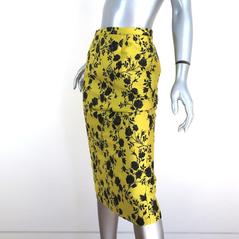 Rochas Pencil Skirt Oncidium Yellow Metallic Jacquard Size 40 NEW available at CelebrityOwned.com img_2
