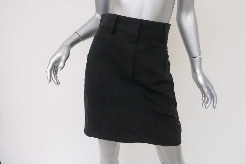 Saint Laurent Pencil Skirt Black Cotton-Blend Size 40 available at CelebrityOwned.com img_2