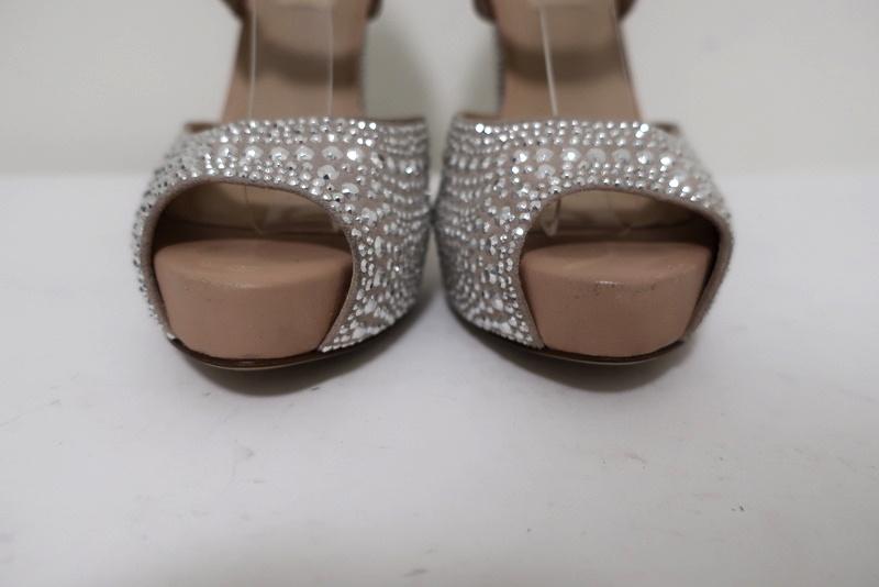 Valentino Microstud Mary Jane Pumps Crystal-Embellished Nude Leather Size 35.5 available at CelebrityOwned.com img_5