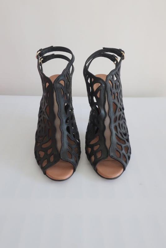 Valentino Rose Laser-Cut Slingback Booties Black Leather Size 39 Peep Toe Heel     15 > available at CelebrityOwned.com img_2