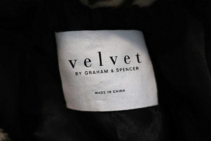 Velvet by Graham &amp; Spencer Windy Jacket Leopard Print Faux Fur Size Medium available at CelebrityOwned.com img_7