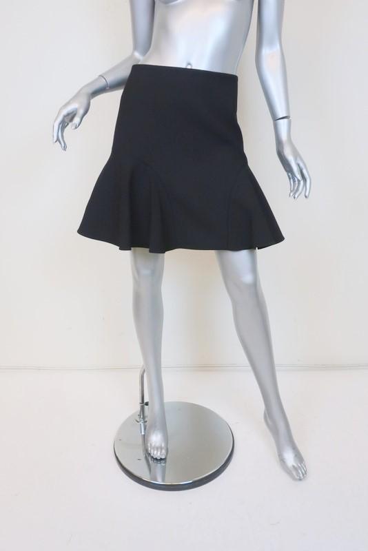 Victoria Victoria Beckham Ruffled Mini Skirt Black Wool-Blend Size US 2 available at CelebrityOwned.com img_1