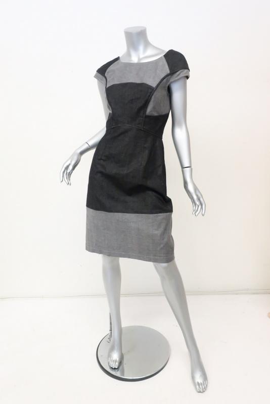 Zac Posen Denim Dress Two-Tone Cotton Size 6 Cap Sleeve Sheath available at CelebrityOwned.com img_2