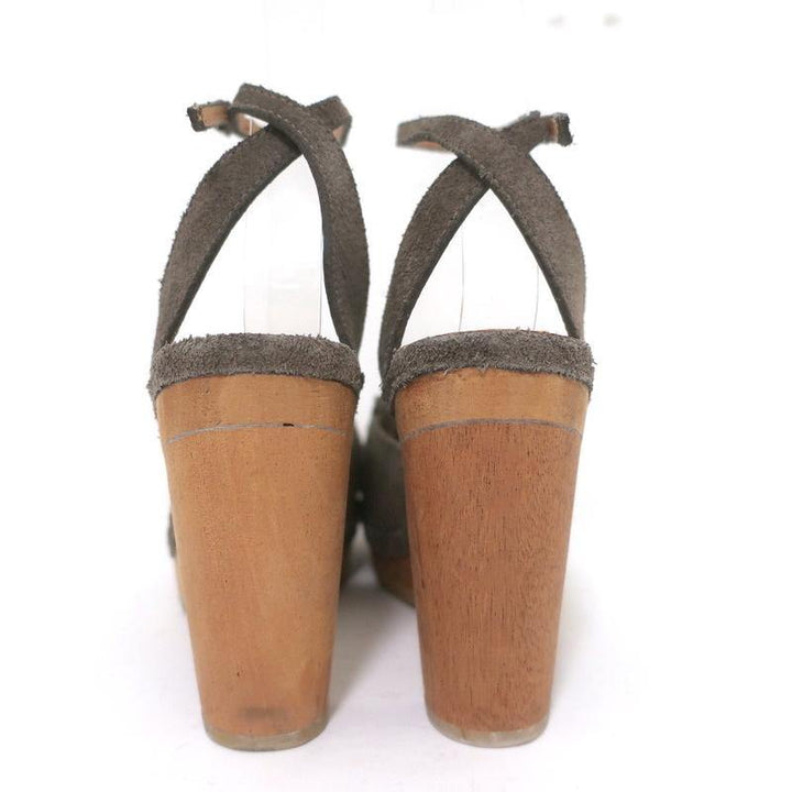 A Detacher Sandals Taupe Fringed Suede Size 6 Ankle Strap Platform Heels - Celebrity Owned