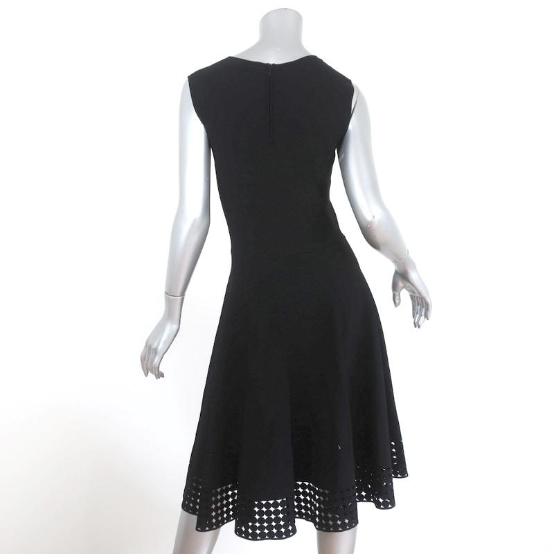 Akris Punto Dress Black Laser Cut Knit Size 8 Sleeveless Fit &amp; Flare NEW - Celebrity Owned