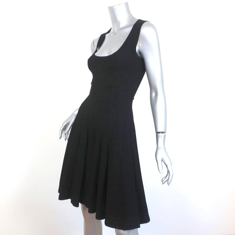 Alaia Fit &amp; Flare Dress Black Stretch Knit Size 36 Sleeveless Scoop Neck NEW - Celebrity Owned