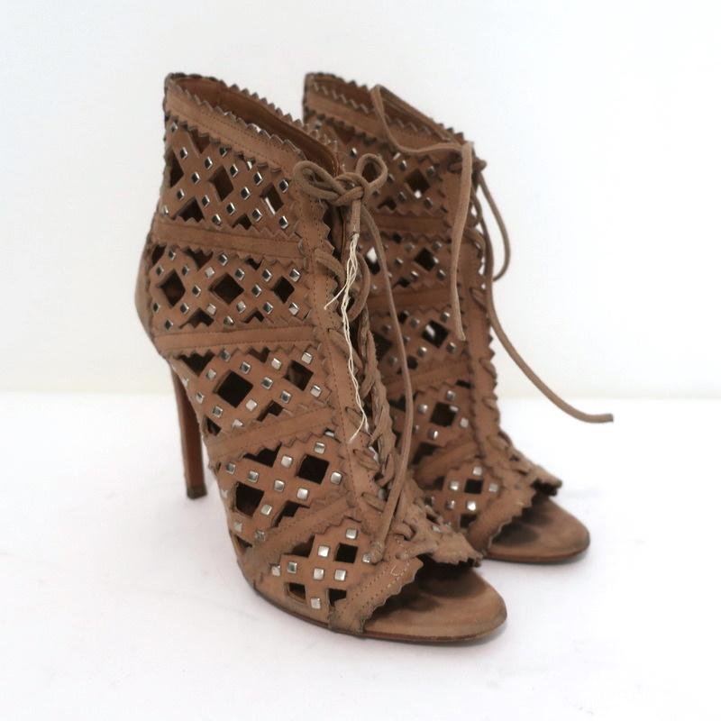 Alaia Studded Laser Cut Booties Blush Suede Size 35 Open Toe Ankle Boots - Celebrity Owned