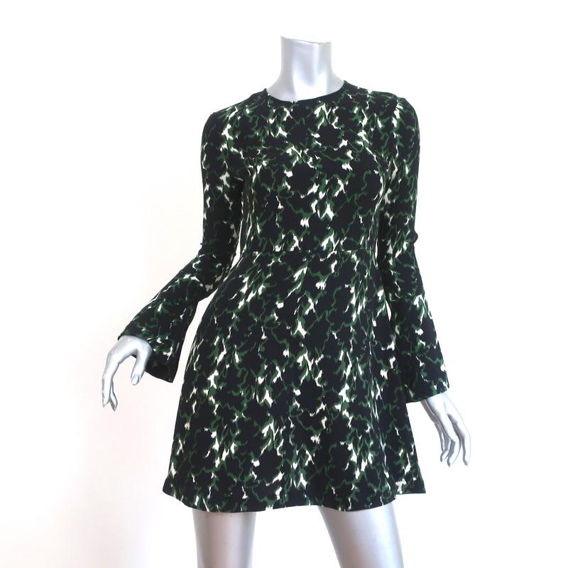 A.L.C. Mini Dress Trixie Black/Green Printed Silk Size 0 Bell Sleeve Celebrity Owned A.L.C. Mini Dress Trixie Black/Green Printed Silk Size 0 Bell Sleeve Celebrity Owned