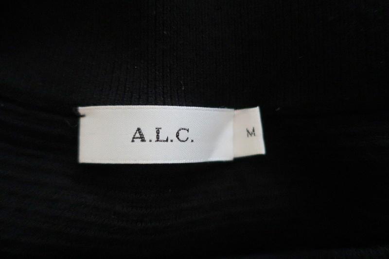 A.L.C. Skirt Michael Black Ribbed Knit Size Medium - Celebrity Owned