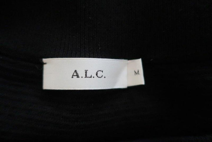 A.L.C. Skirt Michael Black Ribbed Knit Size Medium - Celebrity Owned
