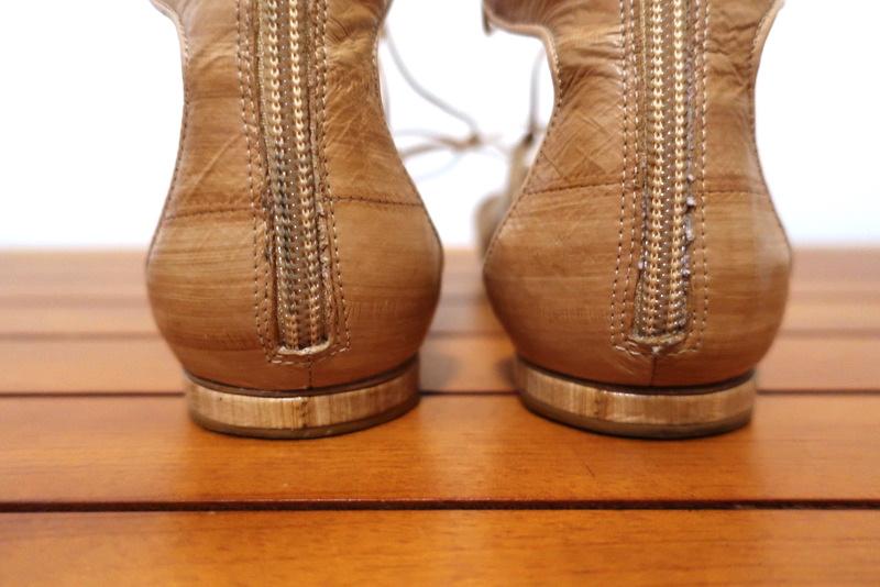 Alexandre Birman Gladiator Sandals Beige Eel Skin Size 38.5 Lace-Up Flat - Celebrity Owned
