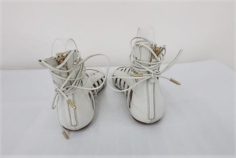 Aquazzura Amazon Gladiator Sandals White Leather Size 37.5 Lace-Up Flats - Celebrity Owned