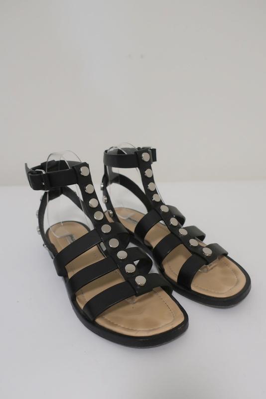 Balenciaga Studded Gladiator Sandals Black Leather 38 Ankle – Owned