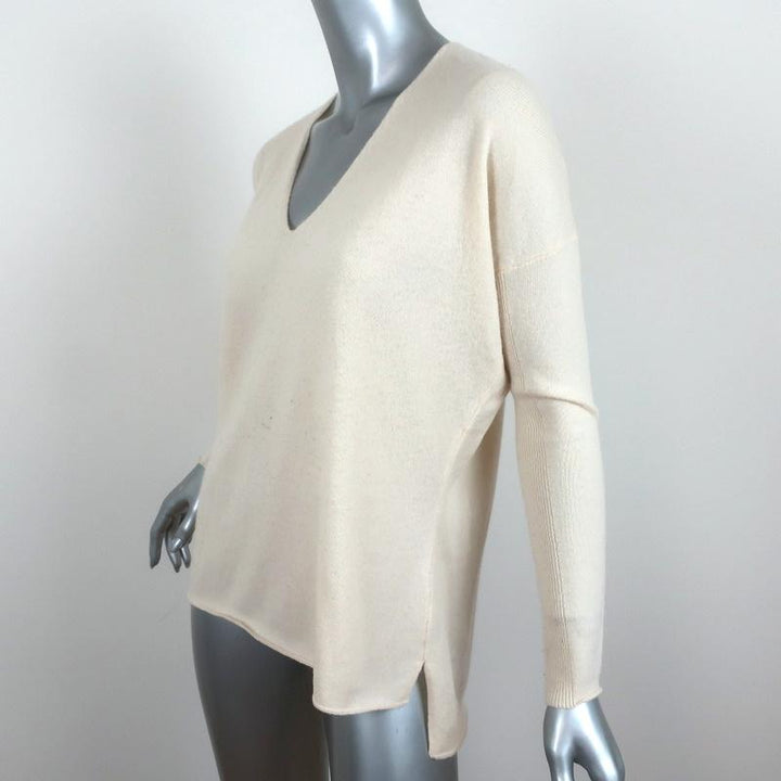 Barbara Bui Sweater Ivory Wool Size Extra Small V-Neck Pullover - Celebrity Owned