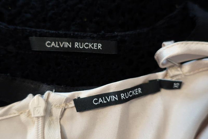 Calvin Rucker Dress Walk This Way Black Wool Crochet Lace Size Extra Small - Celebrity Owned