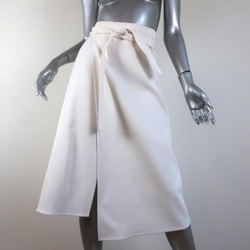 Mid-length skirt Louis Vuitton Beige size 36 IT in Denim - Jeans