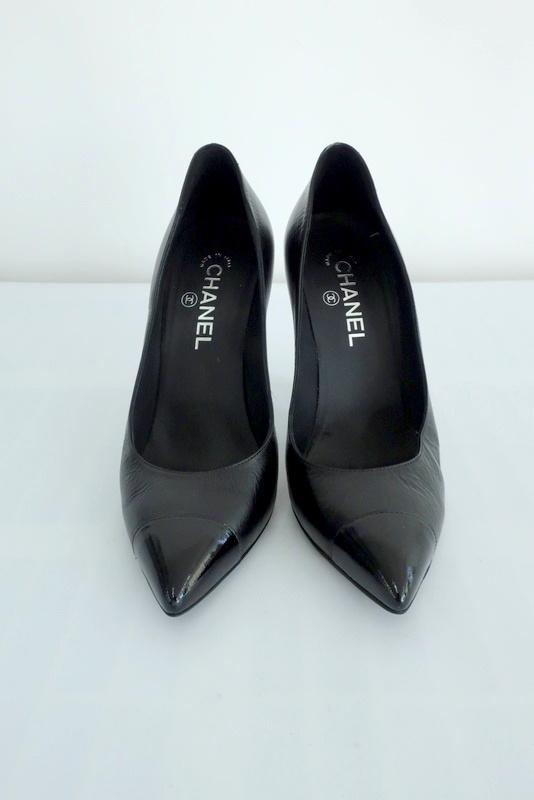 Chanel Cap Toe Pumps Black Leather & Patent Size 39.5 Pointed Toe Heel ...