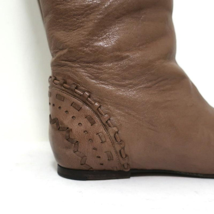 Chloe Knee High Flat Boots Brown Leather Size 38.5 Embellished Heel - Celebrity Owned
