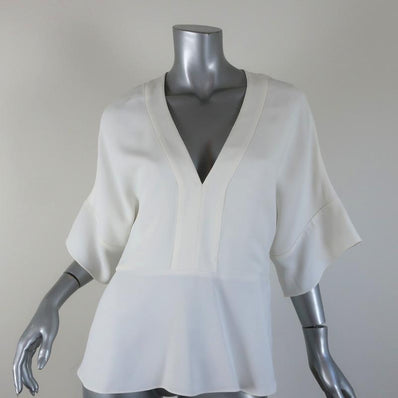 Chloe Top Cream Crepe Size 38 Short Sleeve V-Neck Blouse - Celebrity Owned