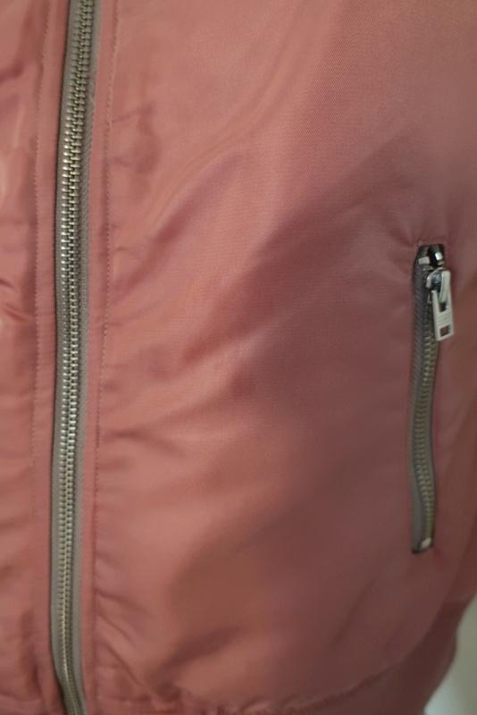 Closed Shine Bomber Jacket Blush Taffeta Size Small - Celebrity Owned