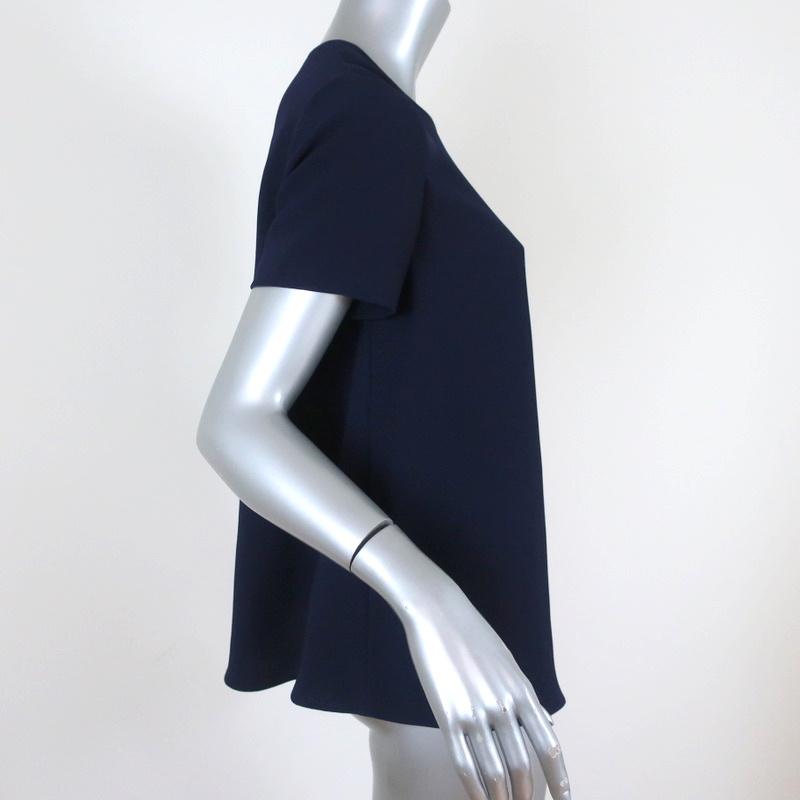 Co Top Navy Crepe Size Small Short Sleeve Blouse - Celebrity Owned