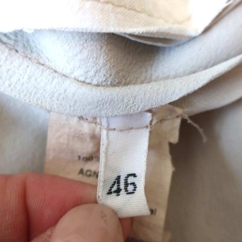 Collection Privee Leather Multi-Pocket Jacket Off-White Size 46 - Celebrity Owned