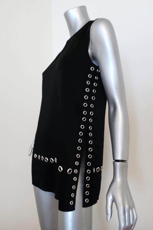 Elizabeth and James Top Khan Black Grommet-Trim Satin Crepe Size Extra Small - Celebrity Owned