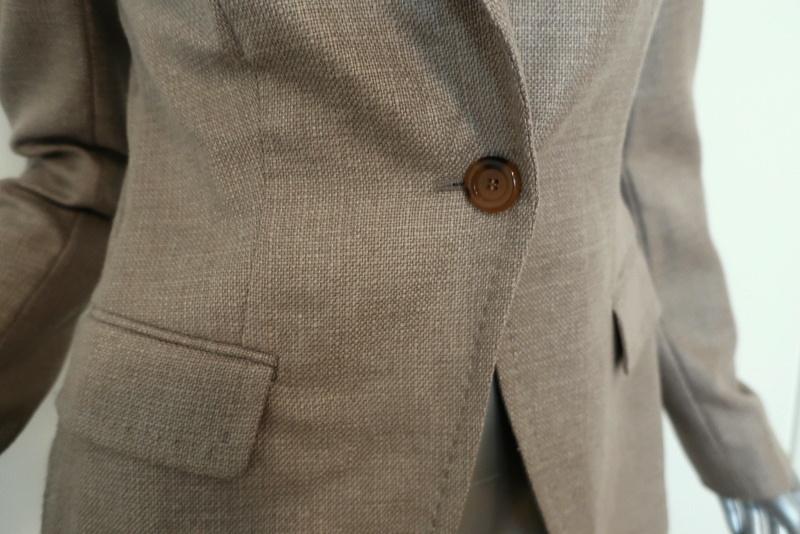 Escada Blazer Savannah Taupe Cashmere-Silk Size 36 One-Button Jacket - Celebrity Owned