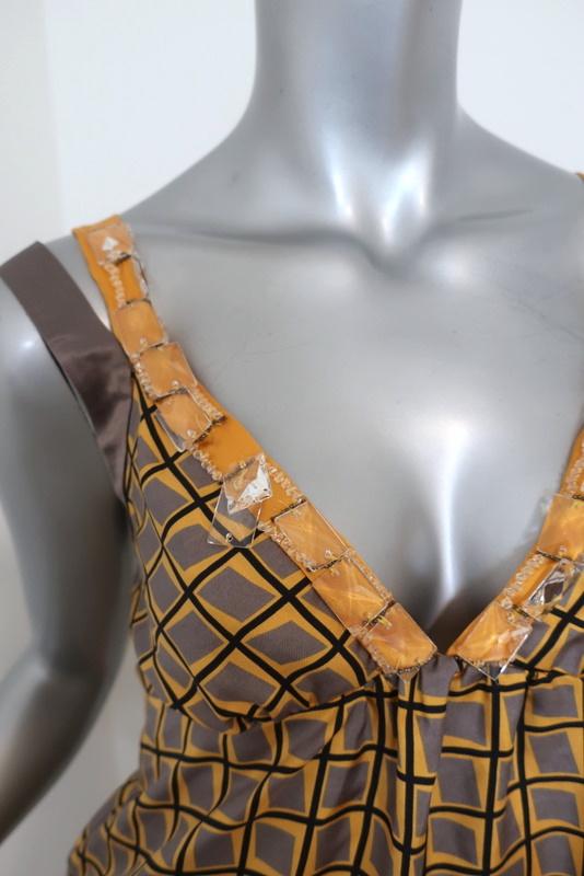 Etro Beaded Tank Yellow/Gray Printed Silk Twill Size 44 Crisscross-Strap Top - Celebrity Owned