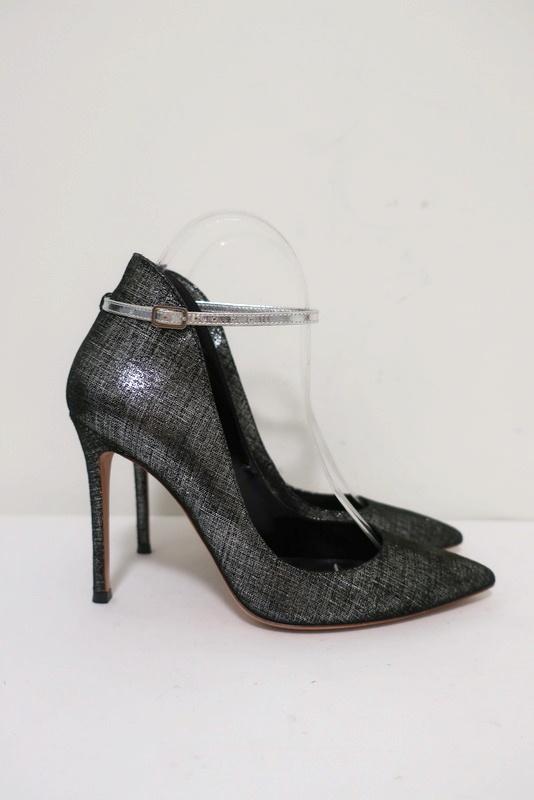 Gianvito Rossi High-Back Ankle Strap Pumps Black/Silver Metallic Suede Size 36.5 - Celebrity Owned