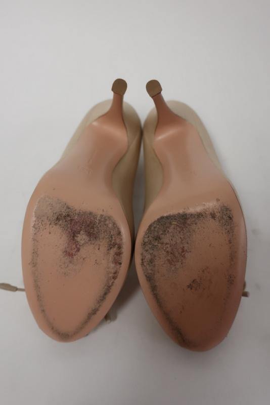 Gianvito Rossi Pump Natural Coated Canvas Size 38 Bow Peep Toe Platform Heel - Celebrity Owned
